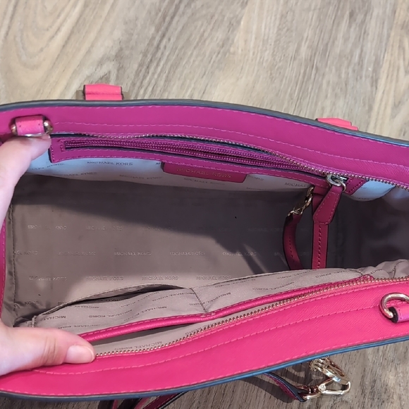 Michael Kors Fuchsia Satchel - Picture 2 of 5